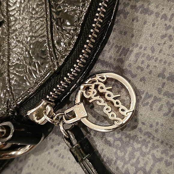 COACH black patent leather satchel - Picture 3 of 11